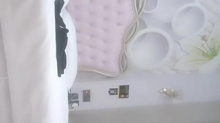 [国产精选!] 苍先生 钢琴女神的呻吟~在你最爱的钢琴前大爆射!!