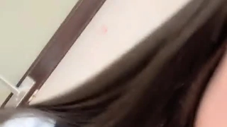 贞观悠闲小地主网上聊的骚货自慰给我看
